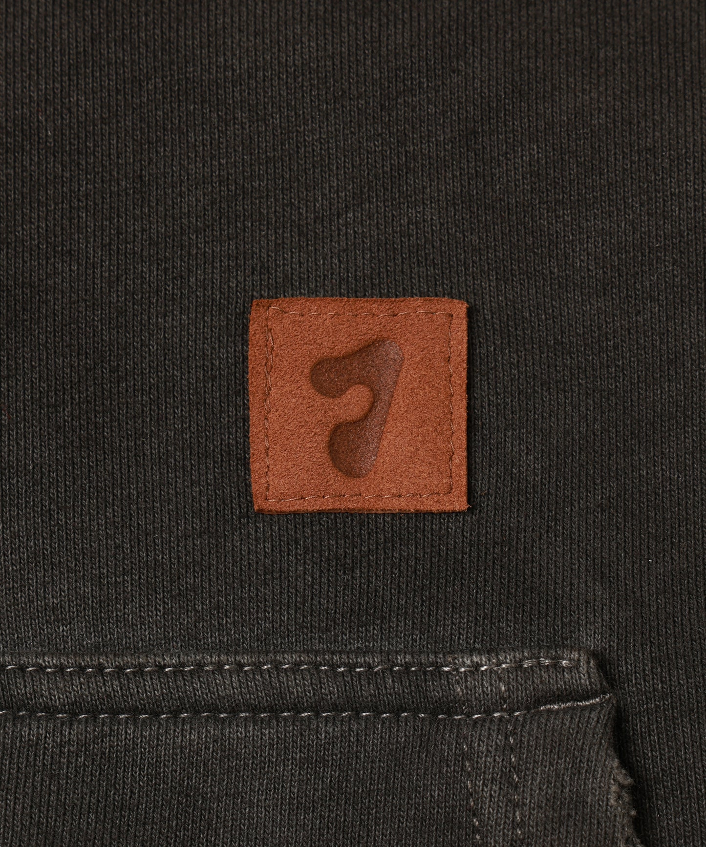 DAMAGE PATCH ZIP HOODIE