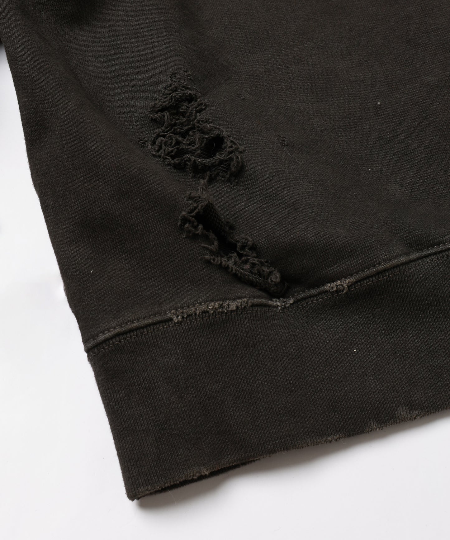 DAMAGE PATCH ZIP HOODIE