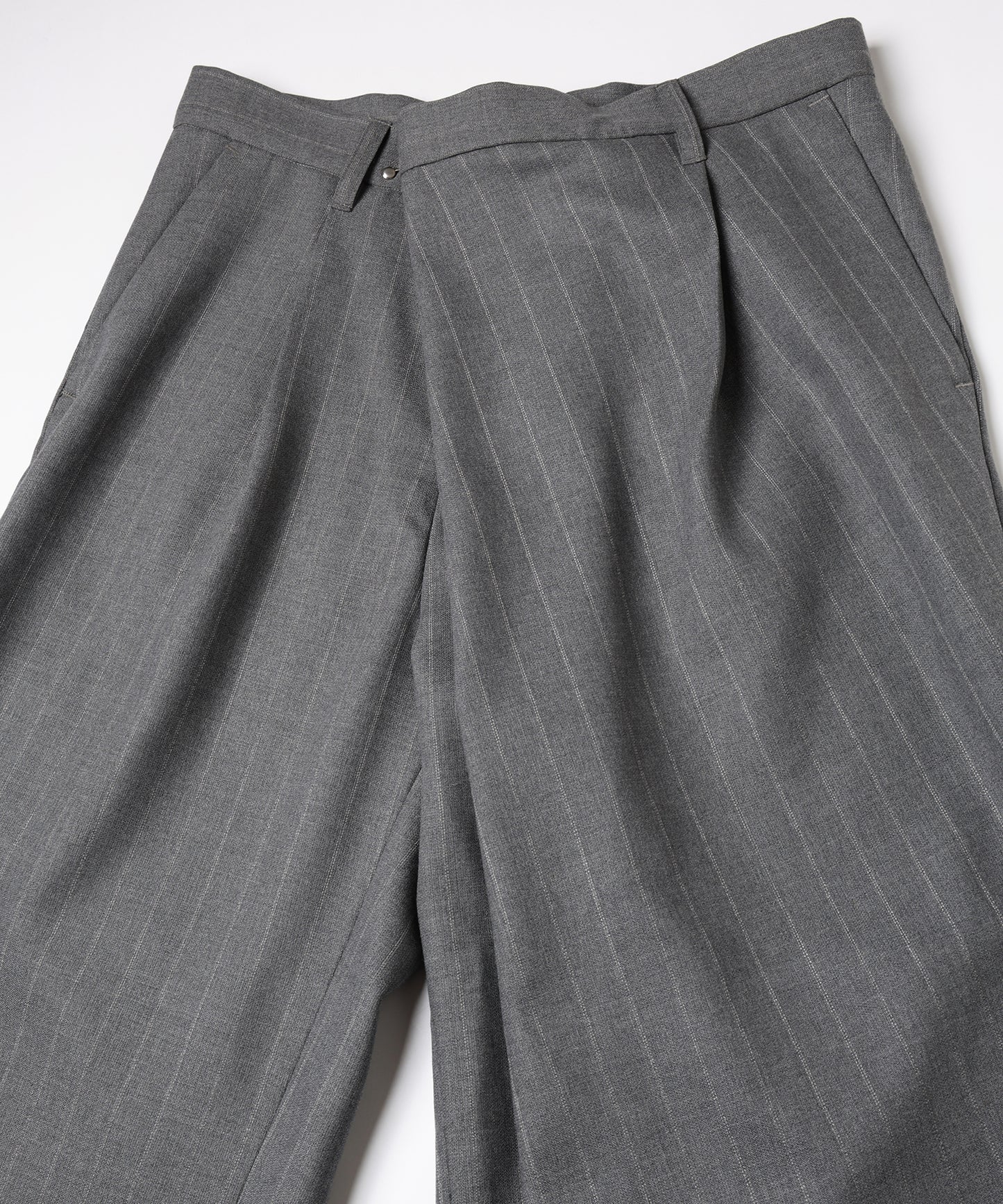 OVER WRAP SLACKS