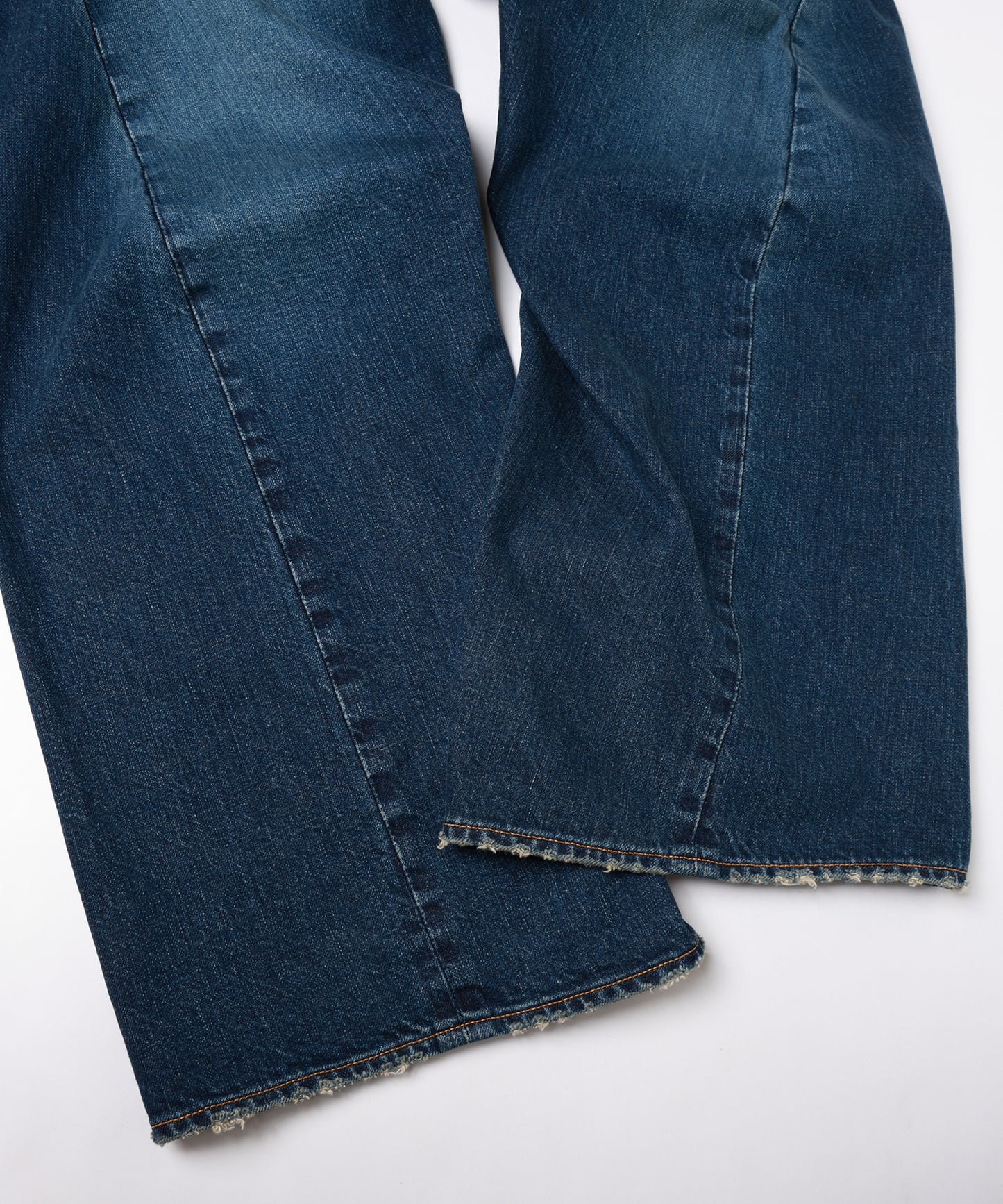 USED 3D CUTTING DENIM PANTS
