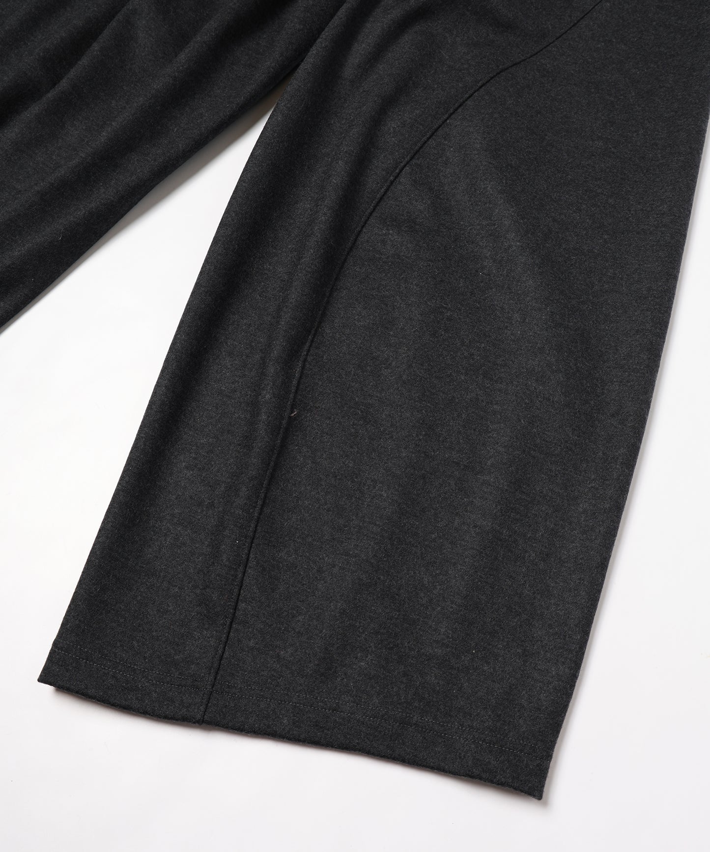 WIDE TUCK WOOL PANTS