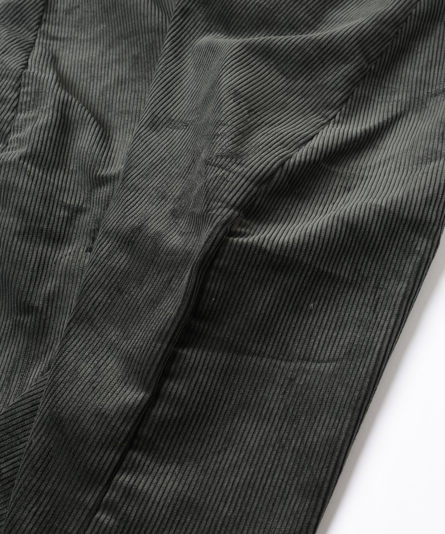 3D CUTTING CORDUROY PANTS