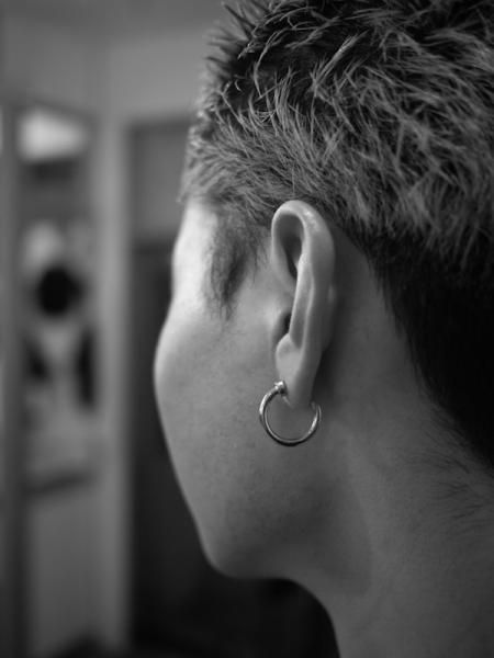 stud hoop pierce