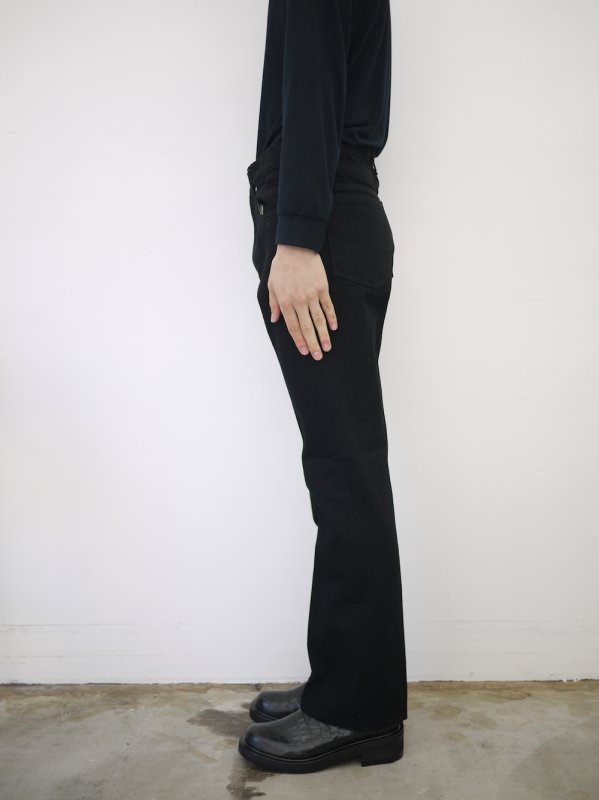 OW FLARE DENIM PANTS
