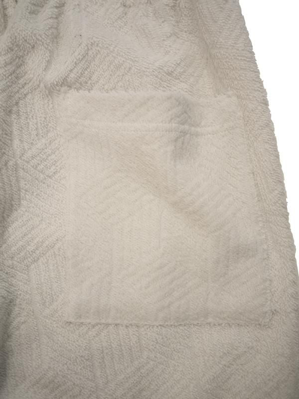 GEOMETRIC PILE WIDE SHORTS