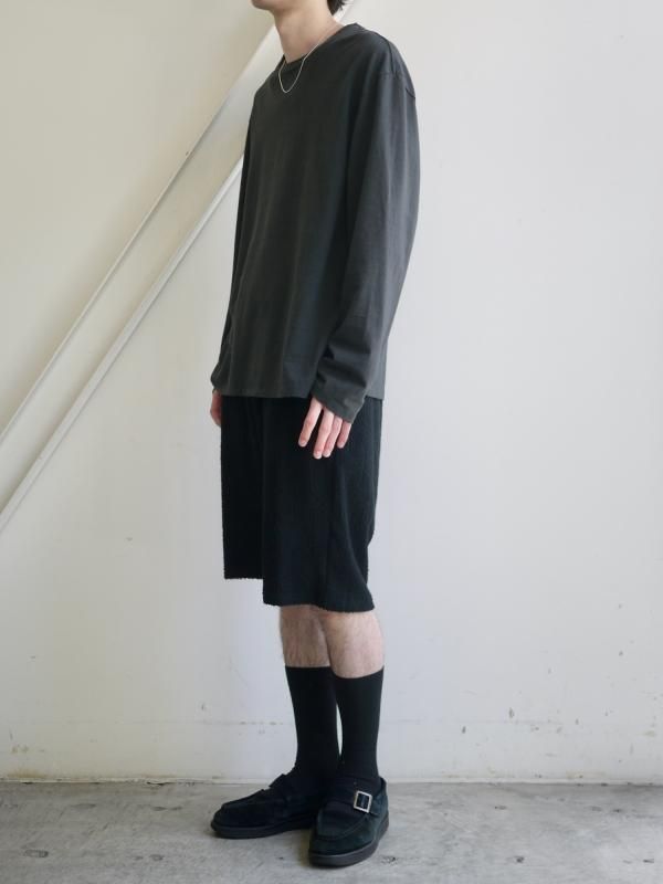 GEOMETRIC PILE WIDE SHORTS