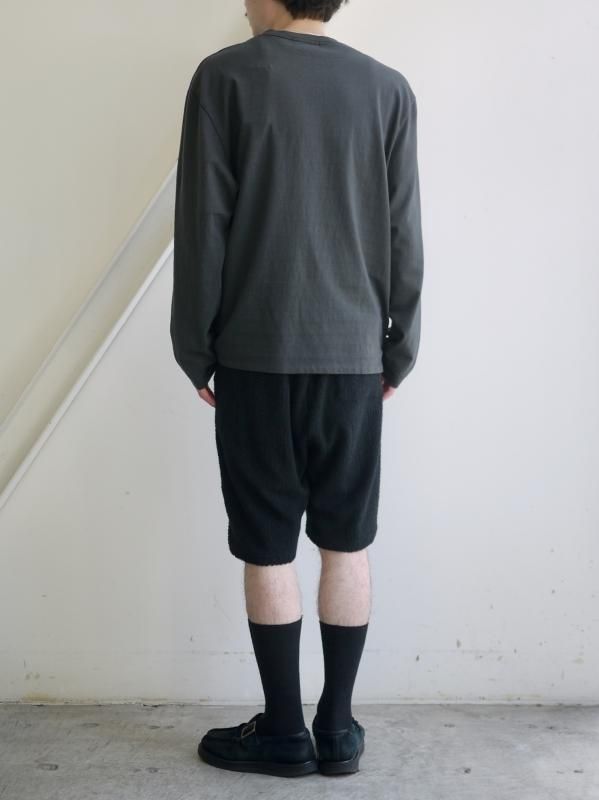 GEOMETRIC PILE WIDE SHORTS