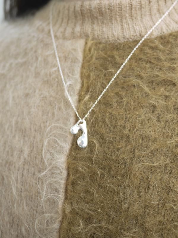 925 SILVER J NECKLACE