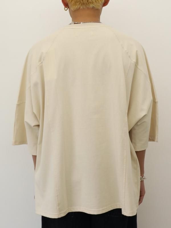 FOOTBALL S/S TEE