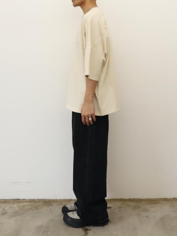 FOOTBALL S/S TEE