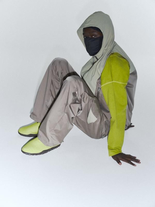 FOOD VEST