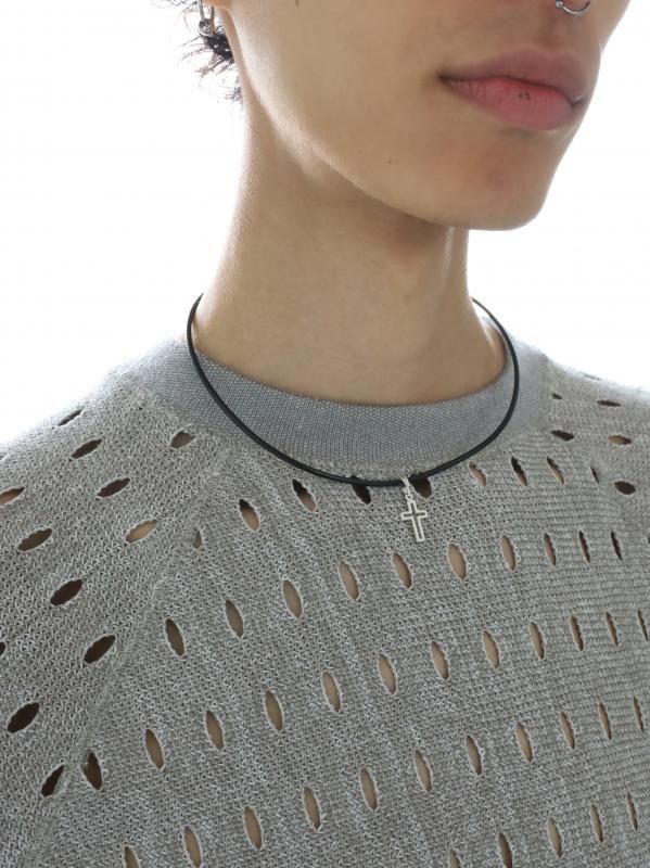CROSS LEATHER CHOKER