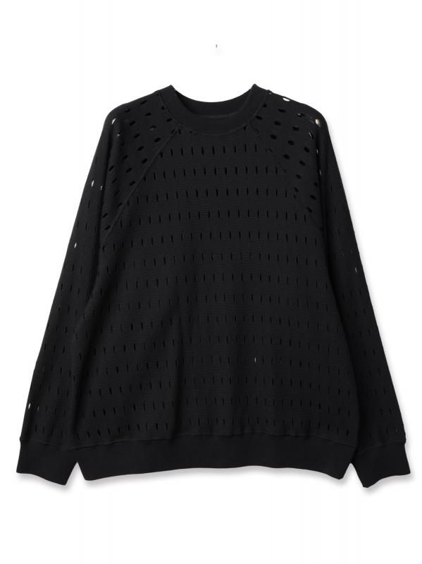 HOLE RAGLAN CREW