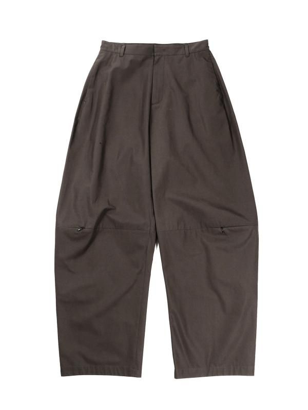 CURVED ZIP PANTS