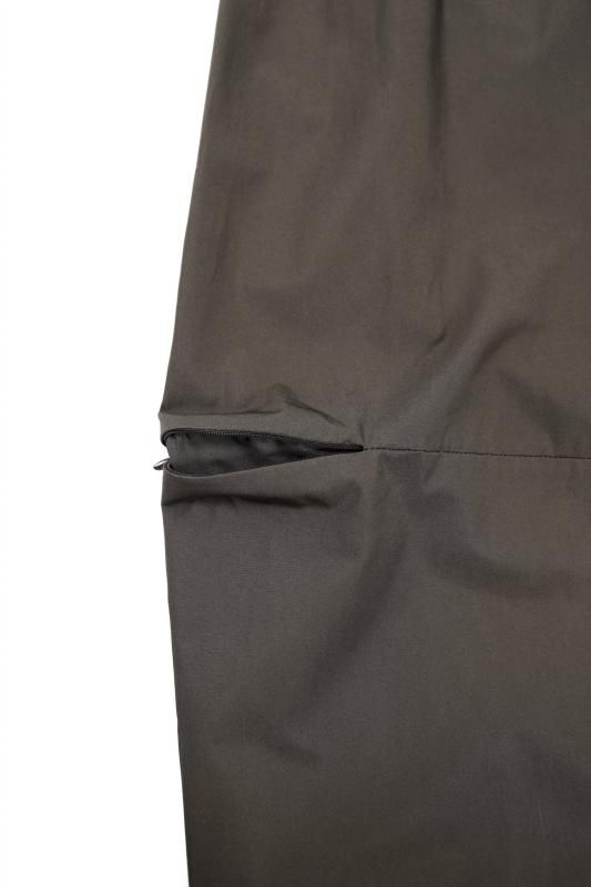 CURVED ZIP PANTS