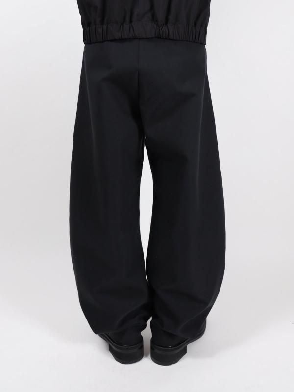 MEN'S CURVED SILHOUETTE PANTS