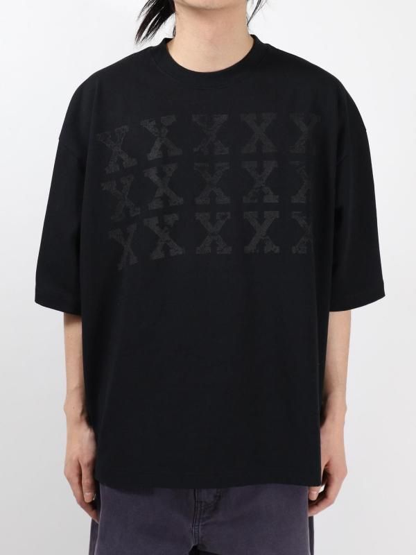 XXXXX BIG PRINT TEE