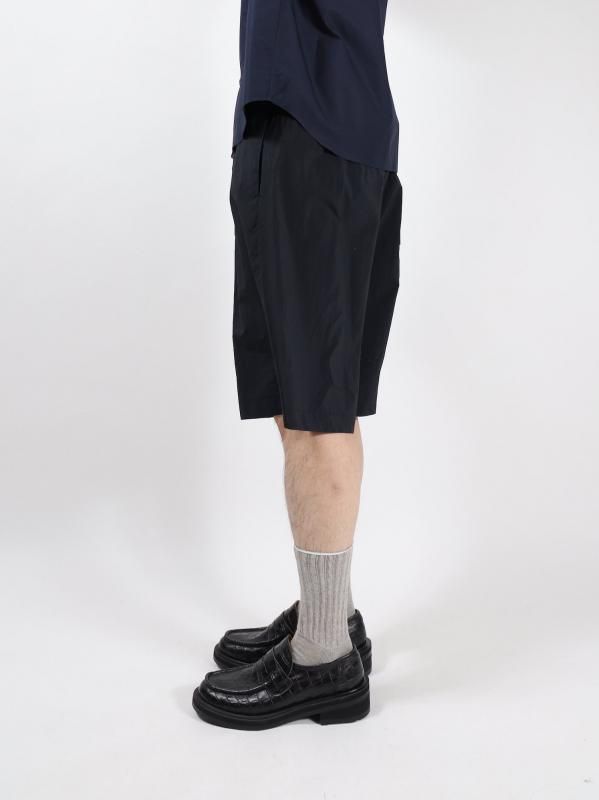 TRAVEL NYLON WIDE EASY SHORTS