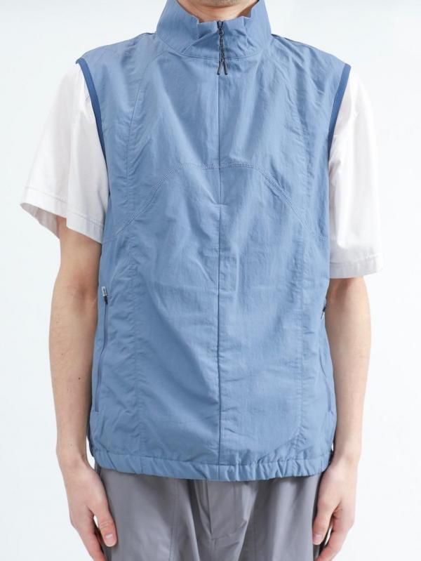CURVE STITCH NYLON VEST