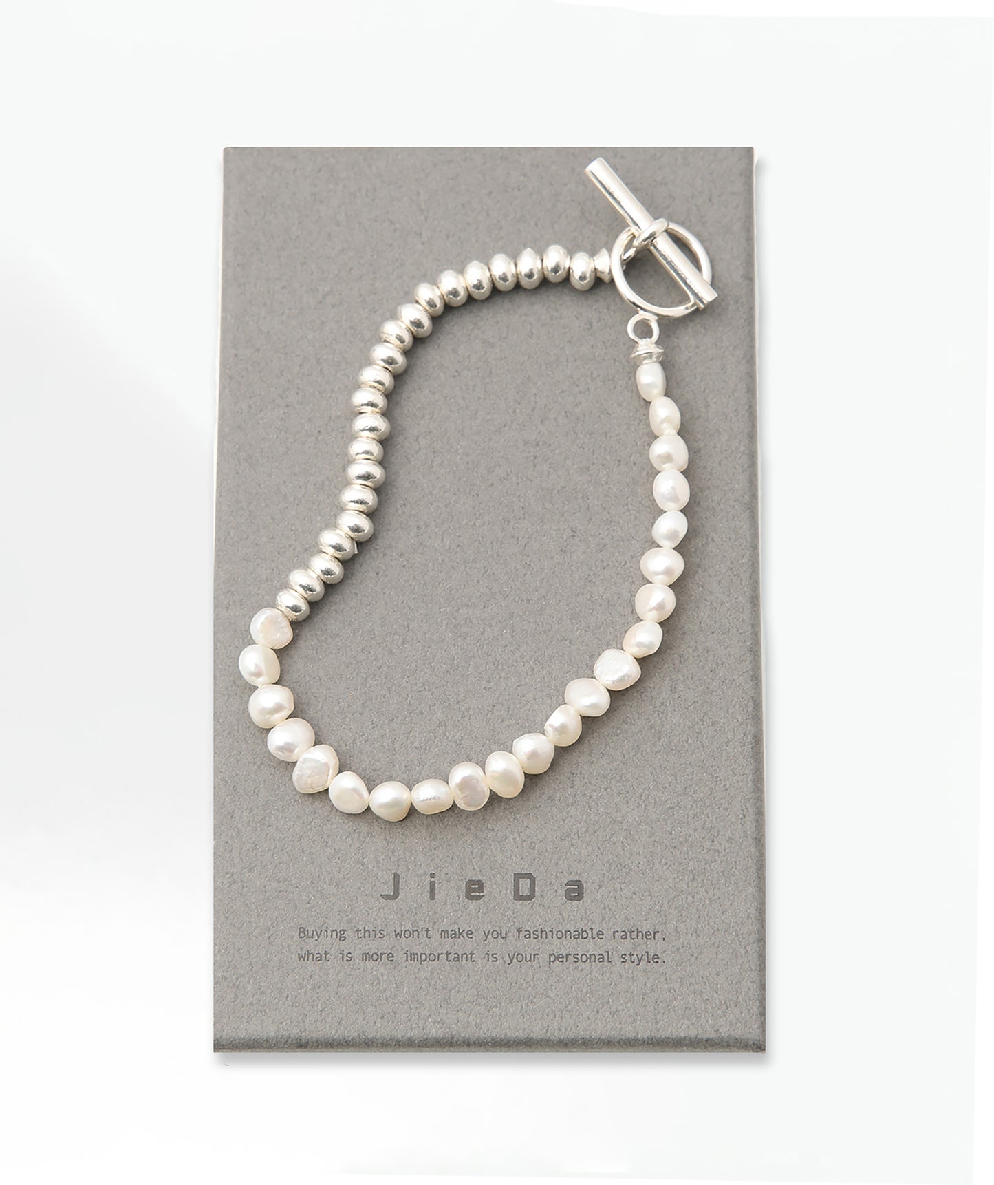 PEARL SWITCHING BRACELET