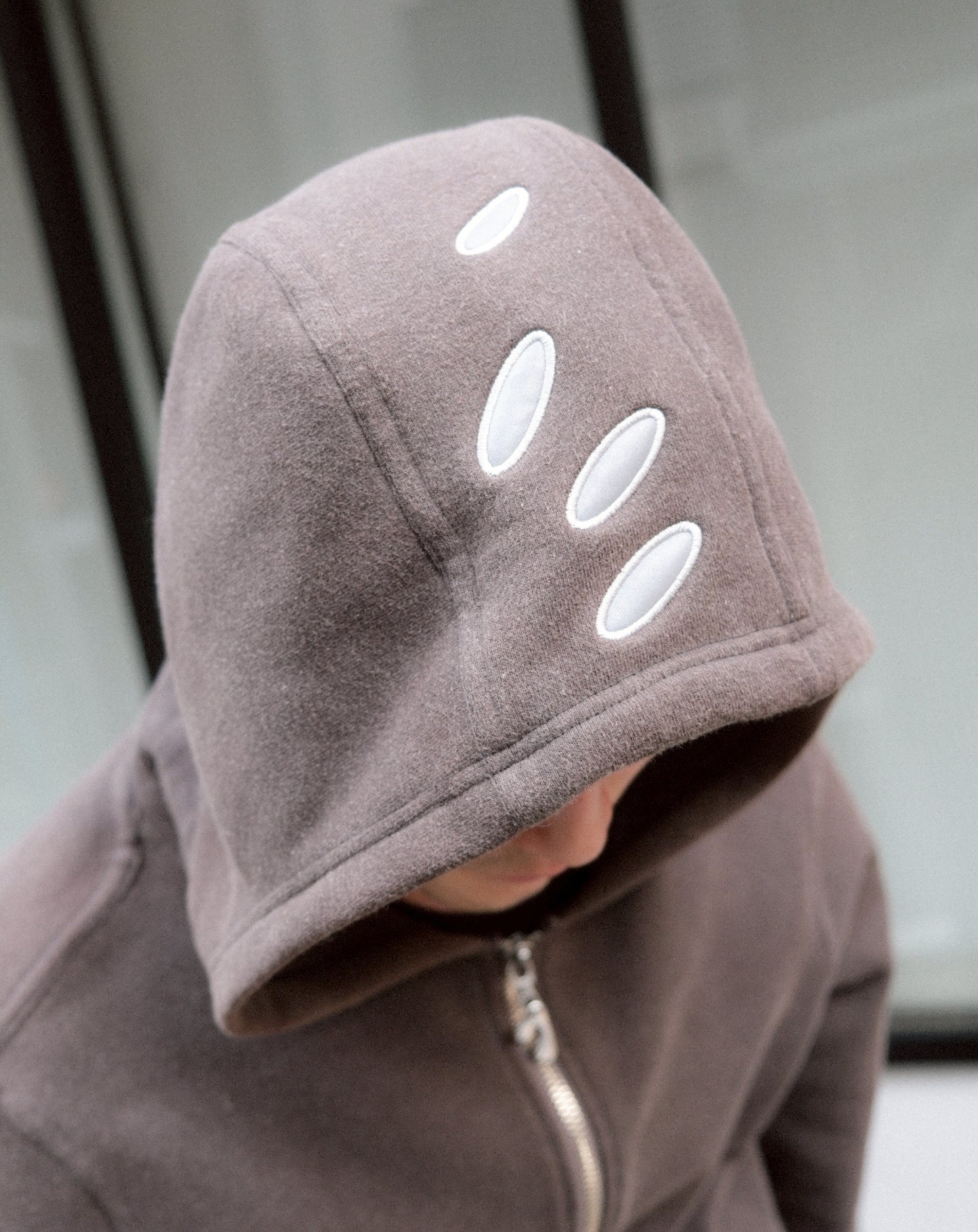 CIRCLE REFLECTOR ZIP HOODIE