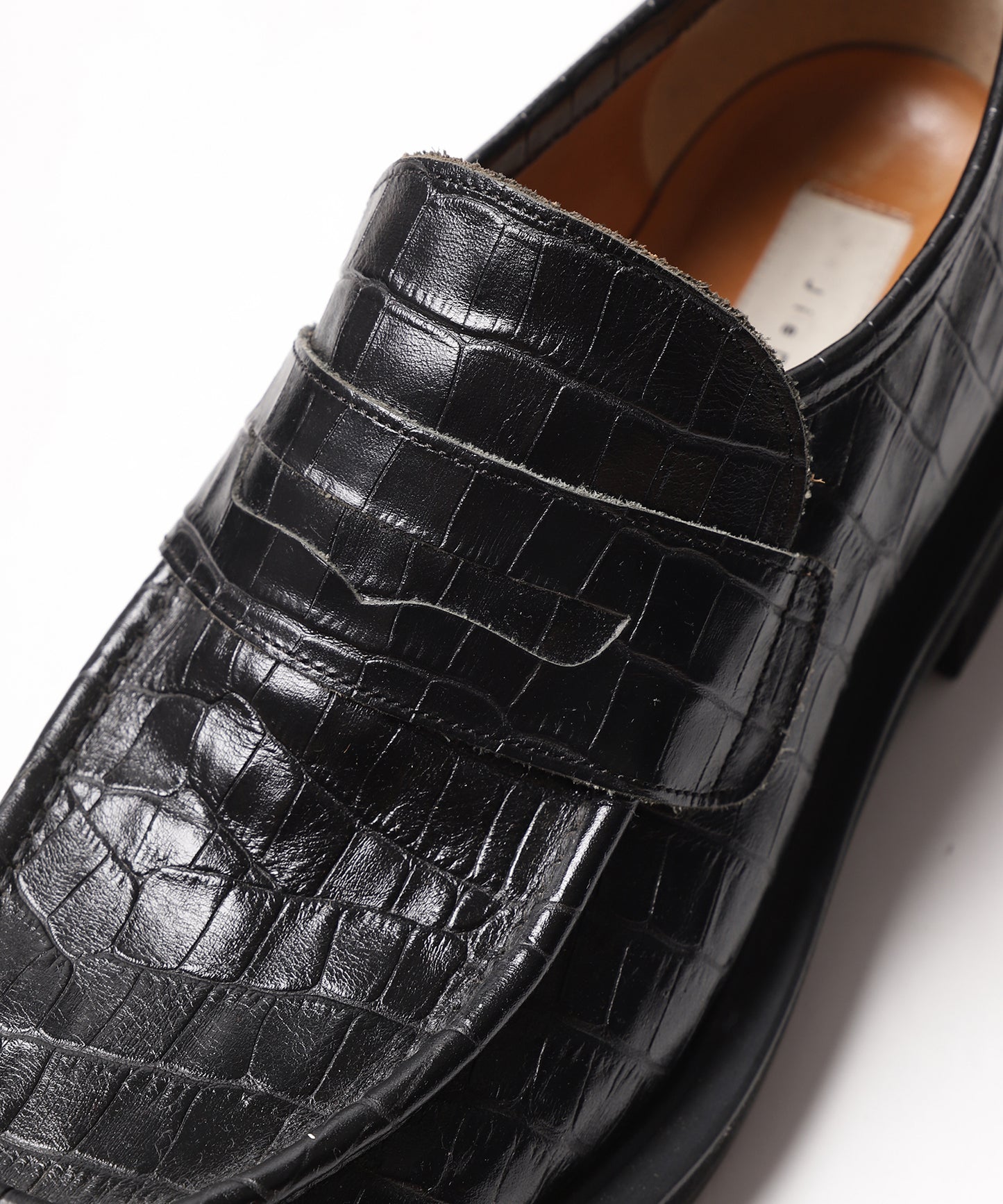 LEATHER LOAFERS