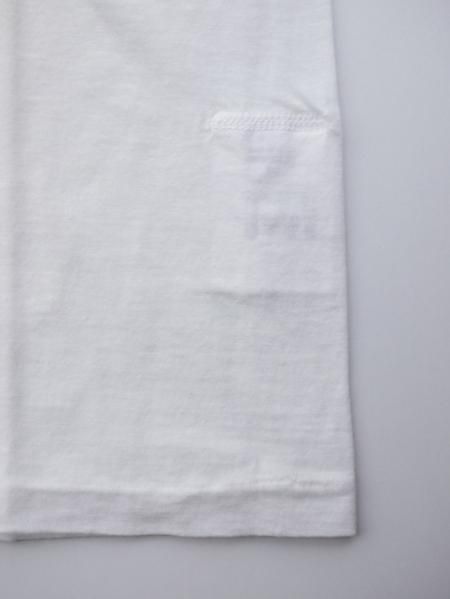 COTTON STANDARD V-NECK T-SHIRT