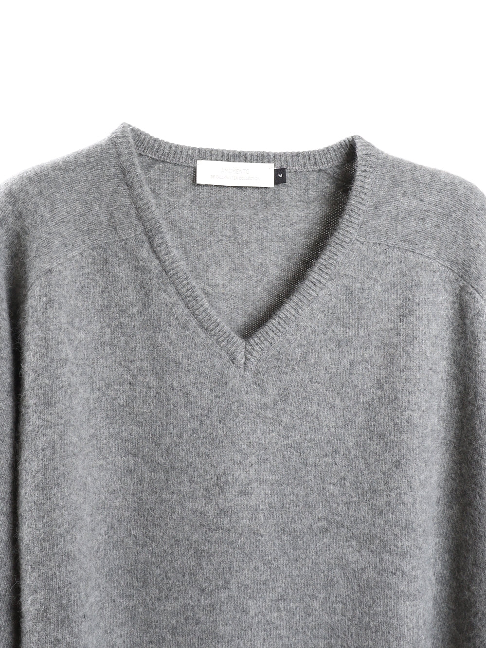 RACOON V-NECK KNIT