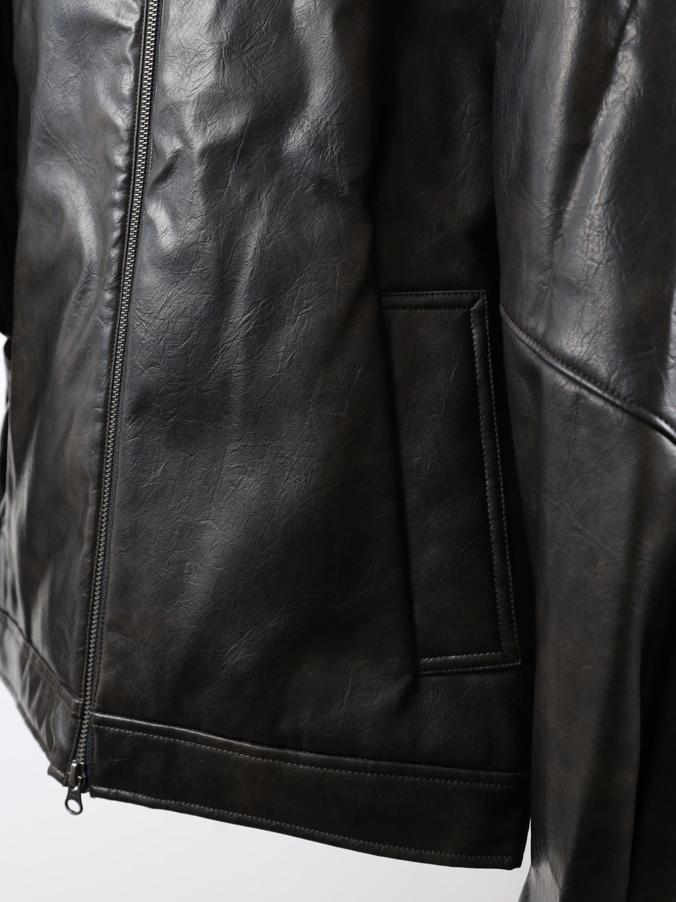 VEGAN LEATHER BLOUSON