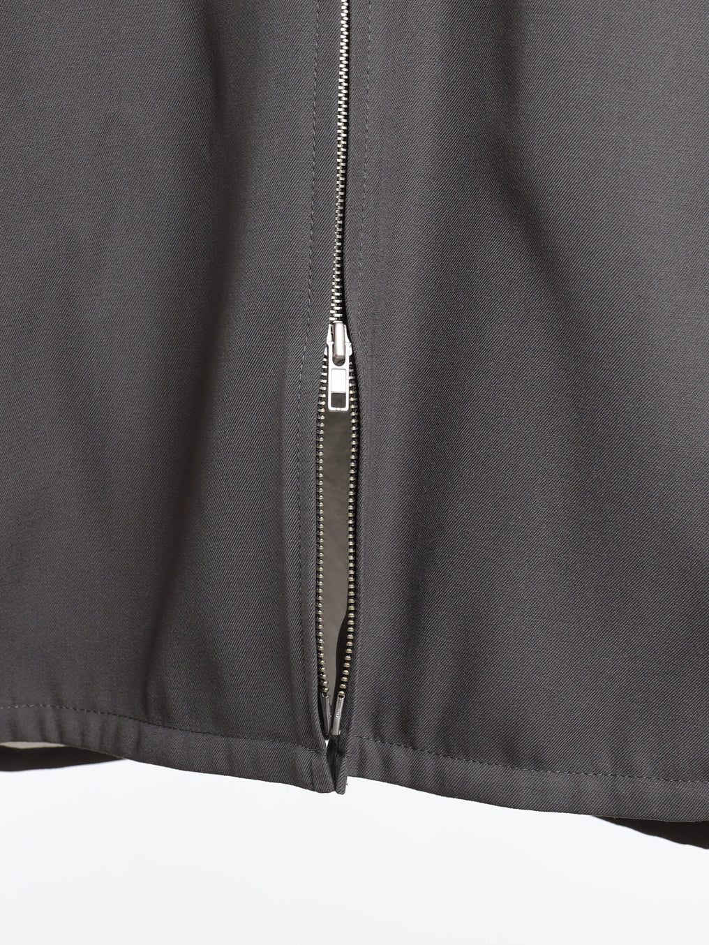 BACK SATIN HARRINGTON JACKET