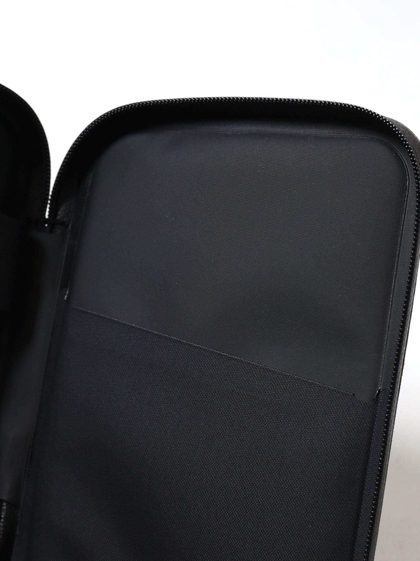 Ramble Passport Case