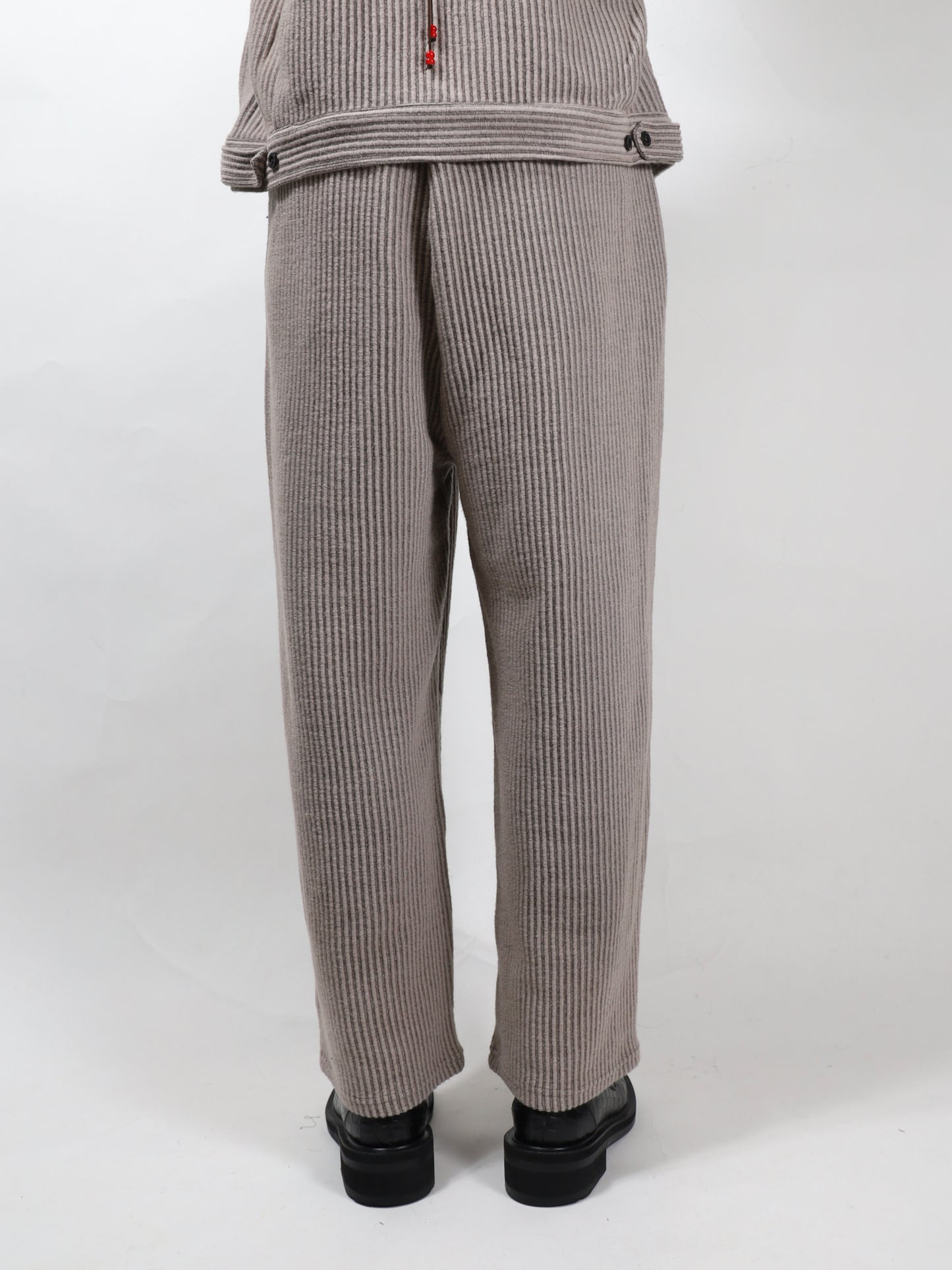 WOOLCORD BELTLESS SLACKS