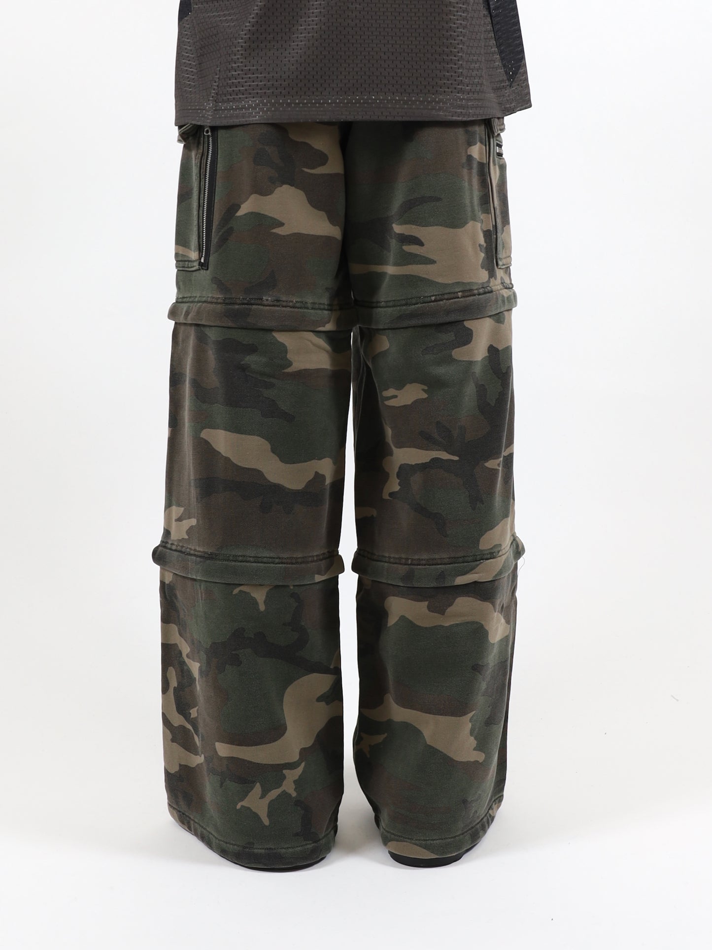 BASICKS × F.M.C.D 3WAY CAMO LARGE FIT TROUSER