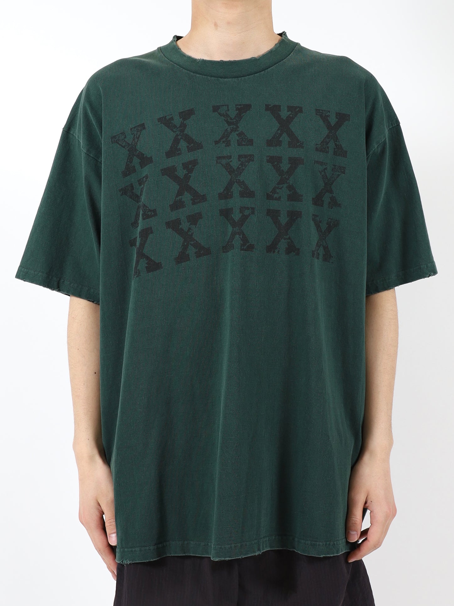 XXXXX DAMAGE PIGMENT TEE