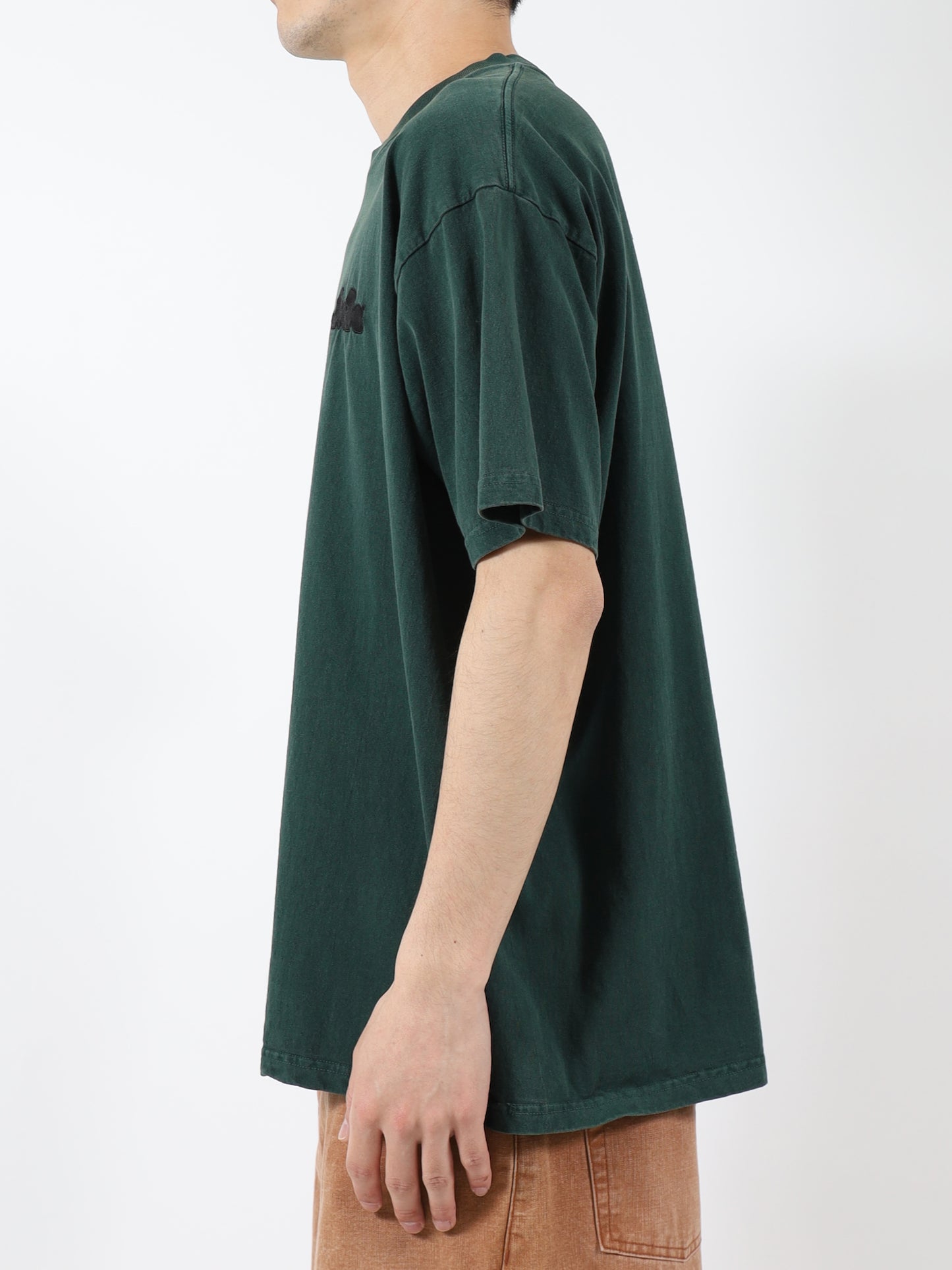 PIGMENT EMBROIDERY TEE