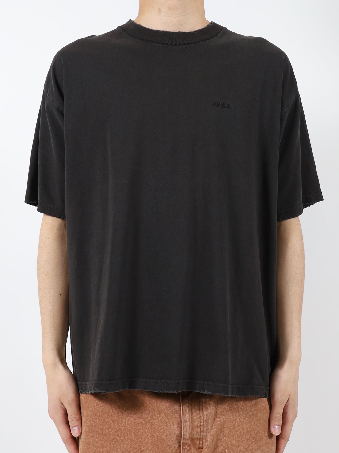 DAMAGE PIGMENT LOGO TEE