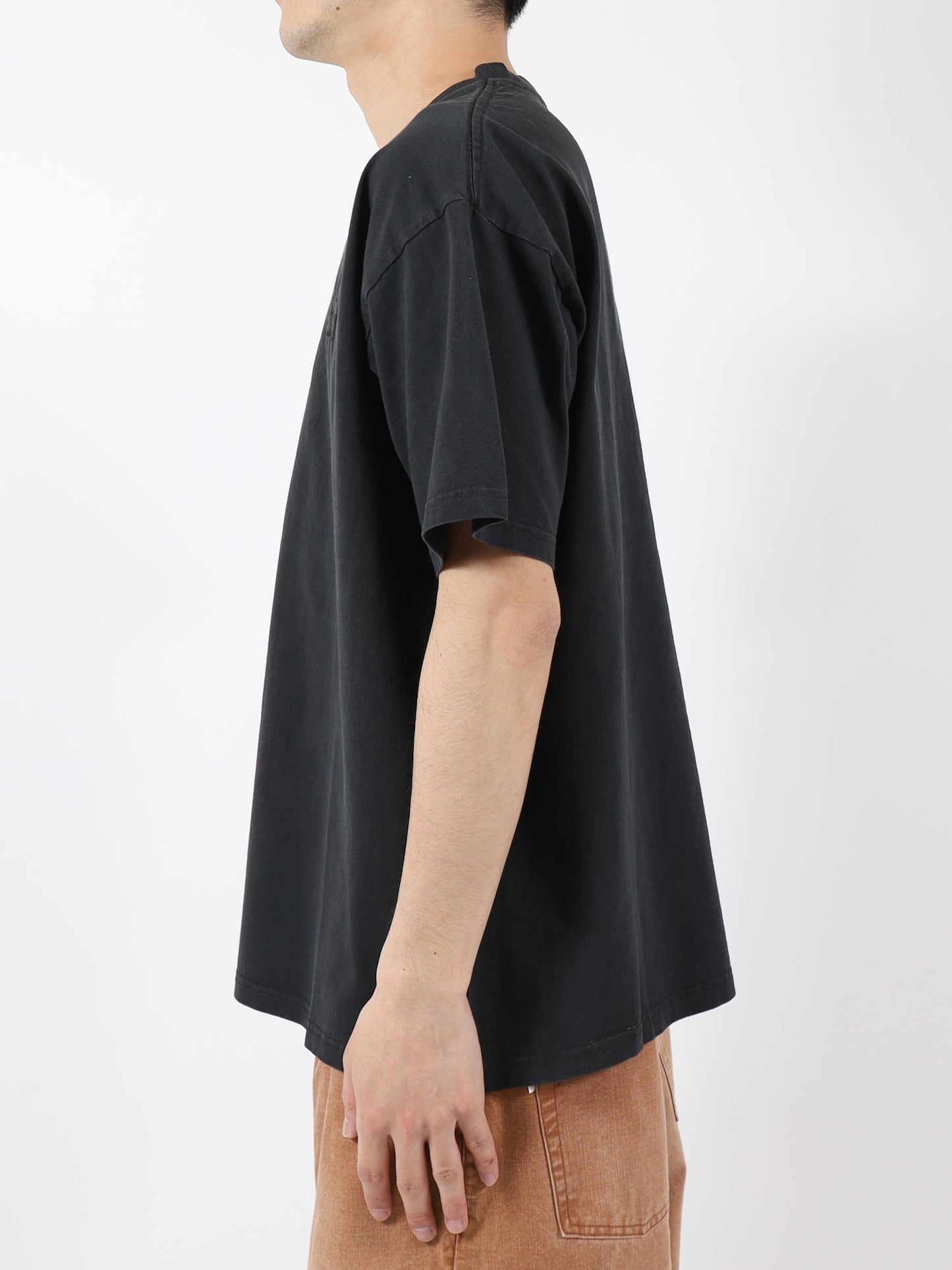 PIGMENT EMBROIDERY TEE