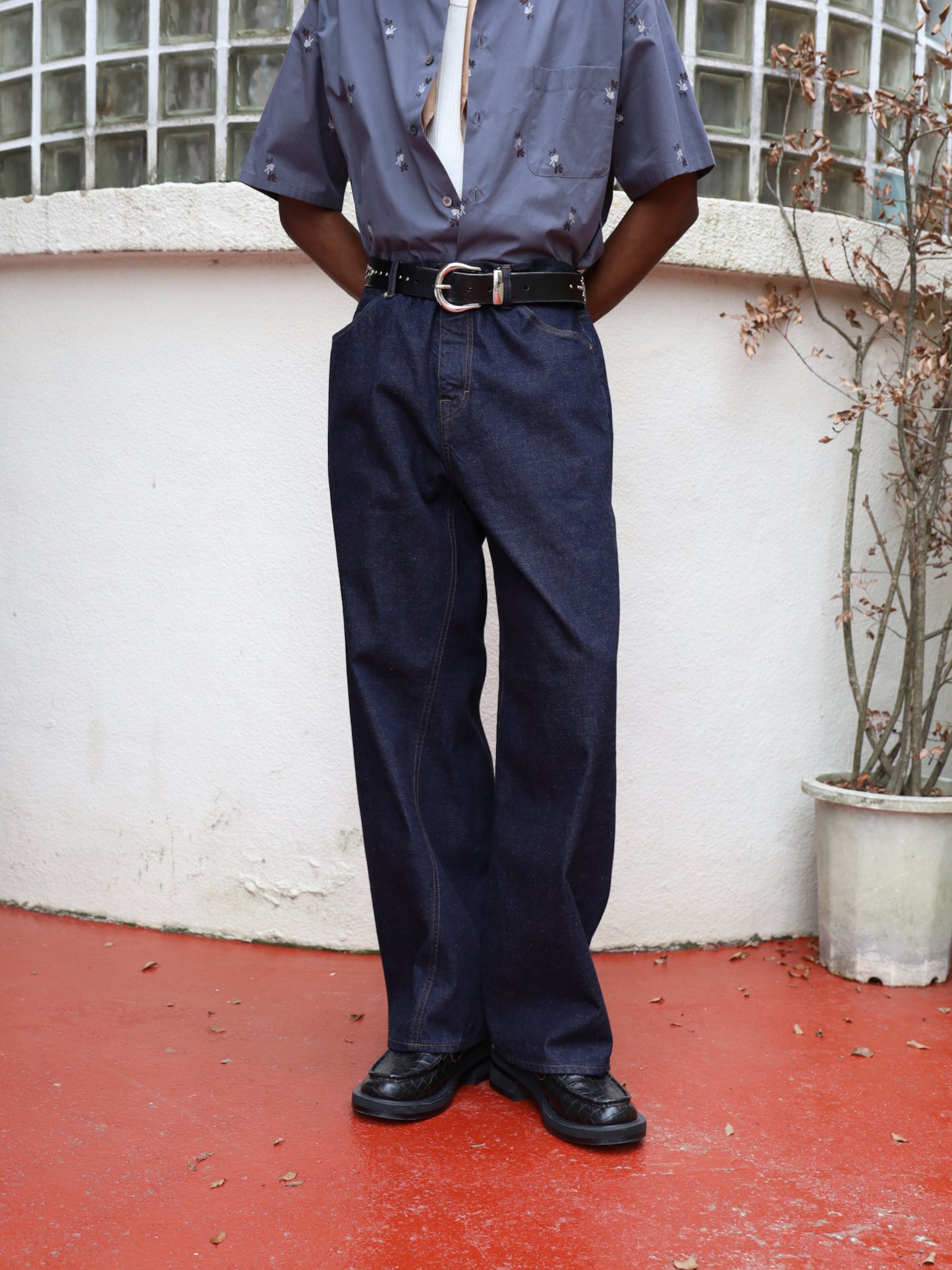 JIEDA TWIST DENIM PANTS