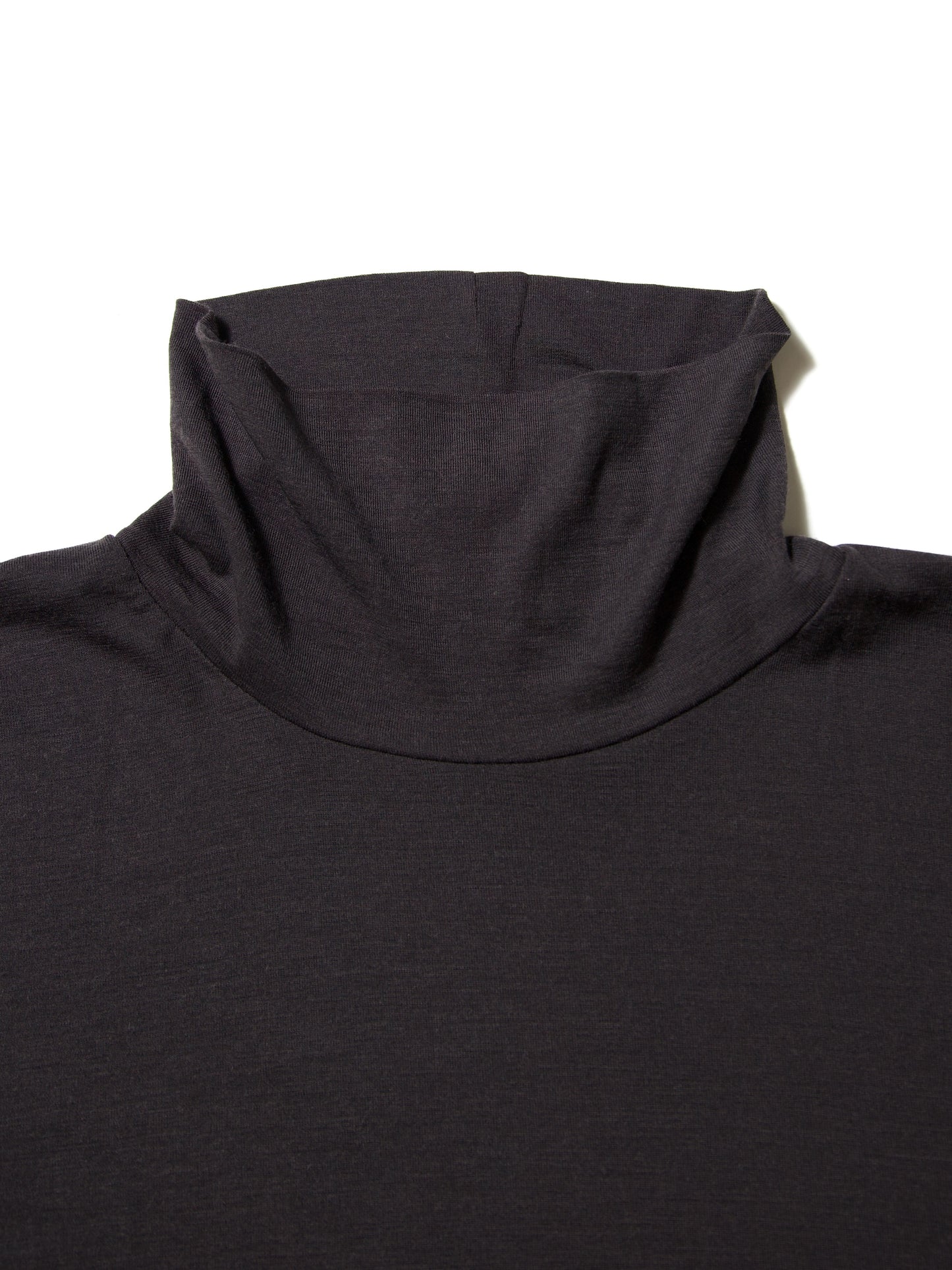 KANEMASA PHIL. 18G Wool Turtleneck