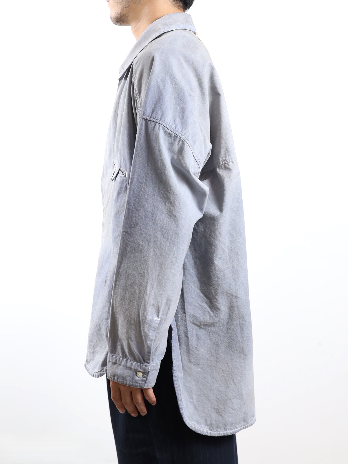 AGING CHAMBRAY LONG SHIRTS