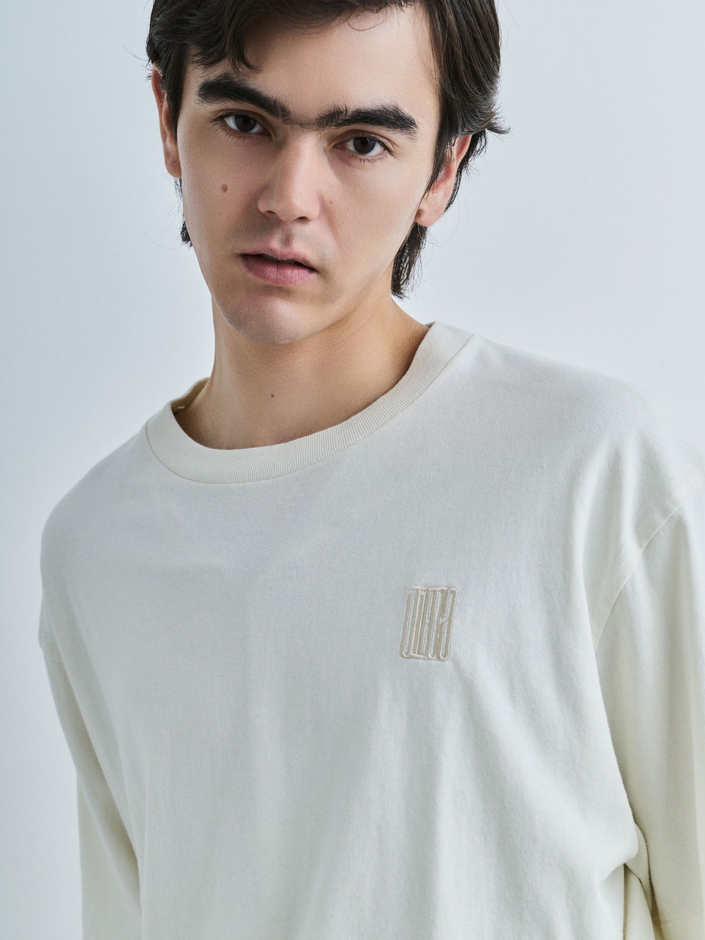 JIEDA JIEDA EMBROIDERY FADE TEE