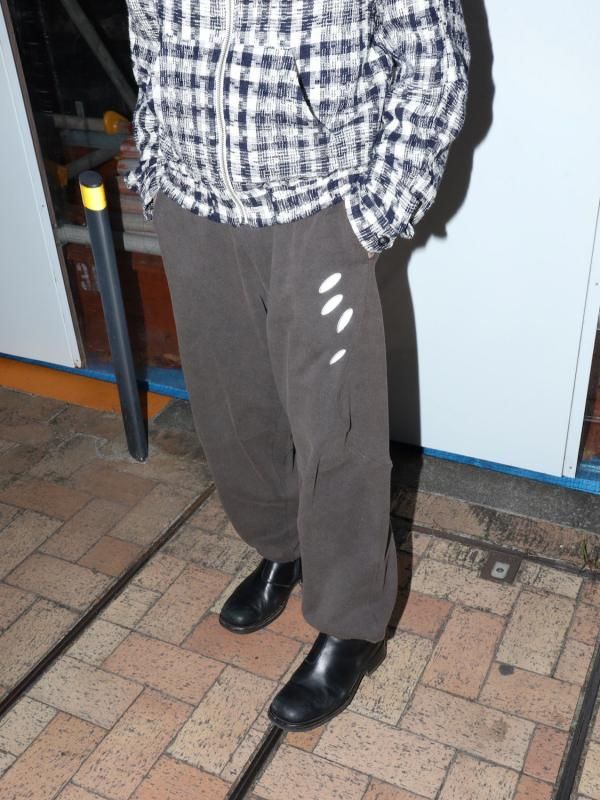 CIRCLE REFLECTOR SWEAT PANTS
