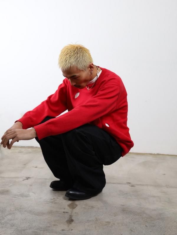 HOLE CREW KNIT