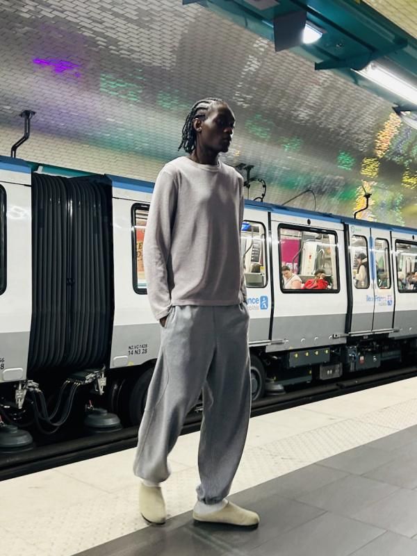 CIRCLE REFLECTOR SWEAT PANTS