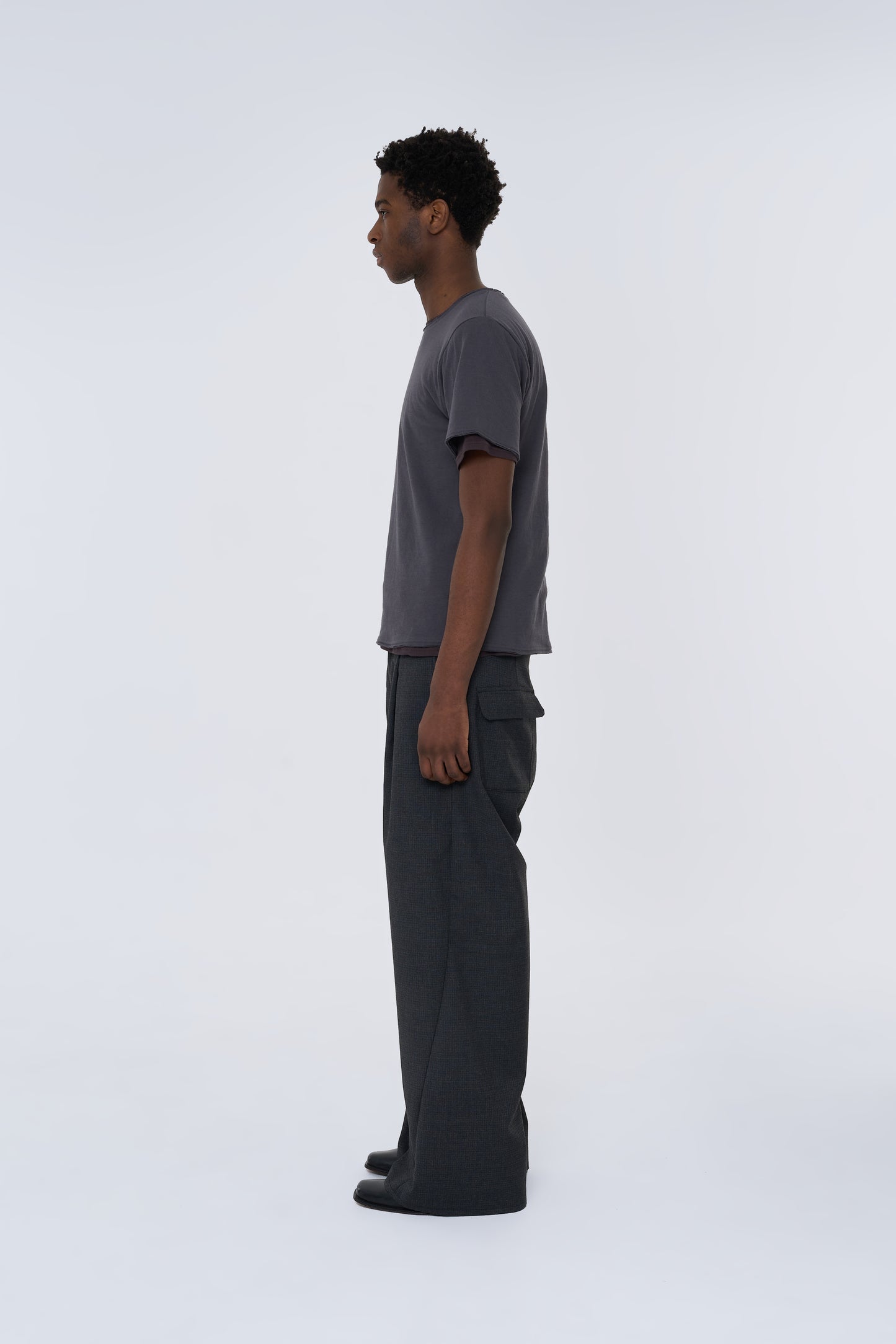 VOTIS　Knee Tuck Slacks