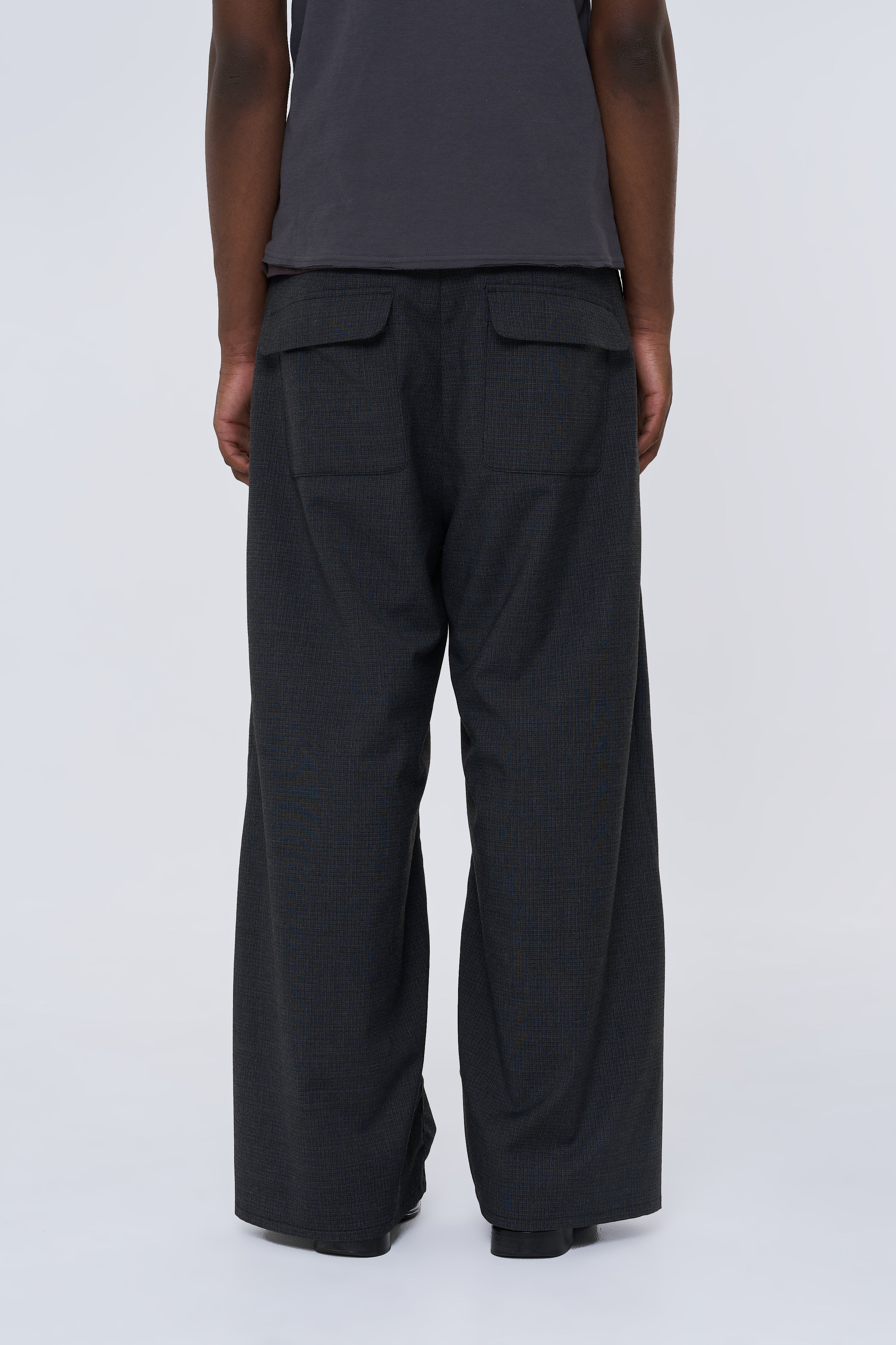 VOTIS Knee Tuck Slacks – KIKUNOBU