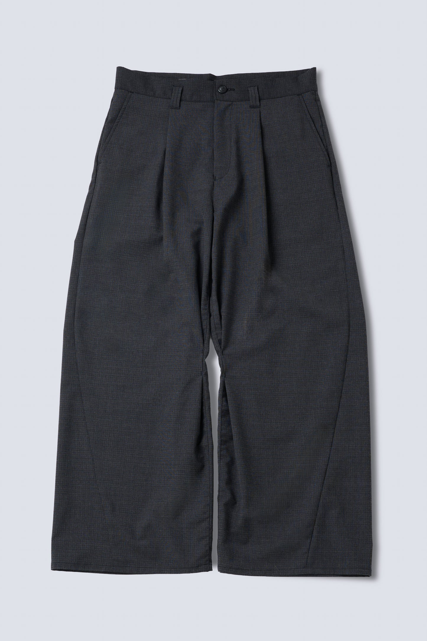 VOTIS　Knee Tuck Slacks