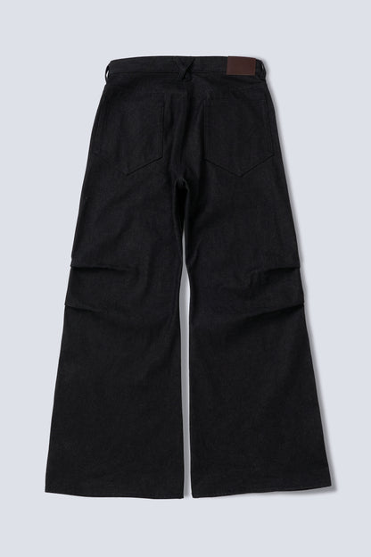 VOTIS　Knee Tuck Flare Denim