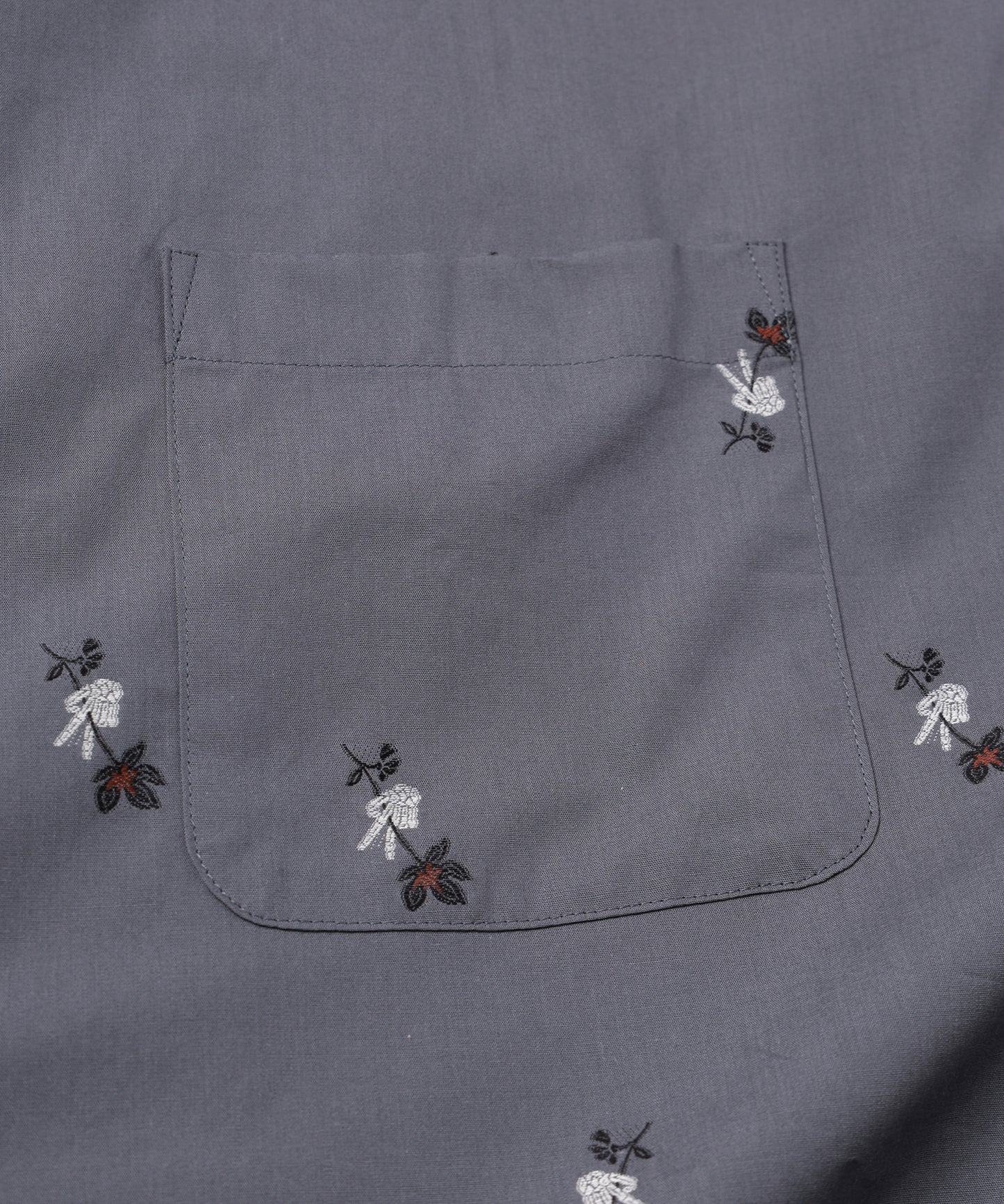 JIEDA　BONE FLOWER SHIRT S/S
