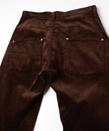 3D CUTTING CORDUROY PANTS